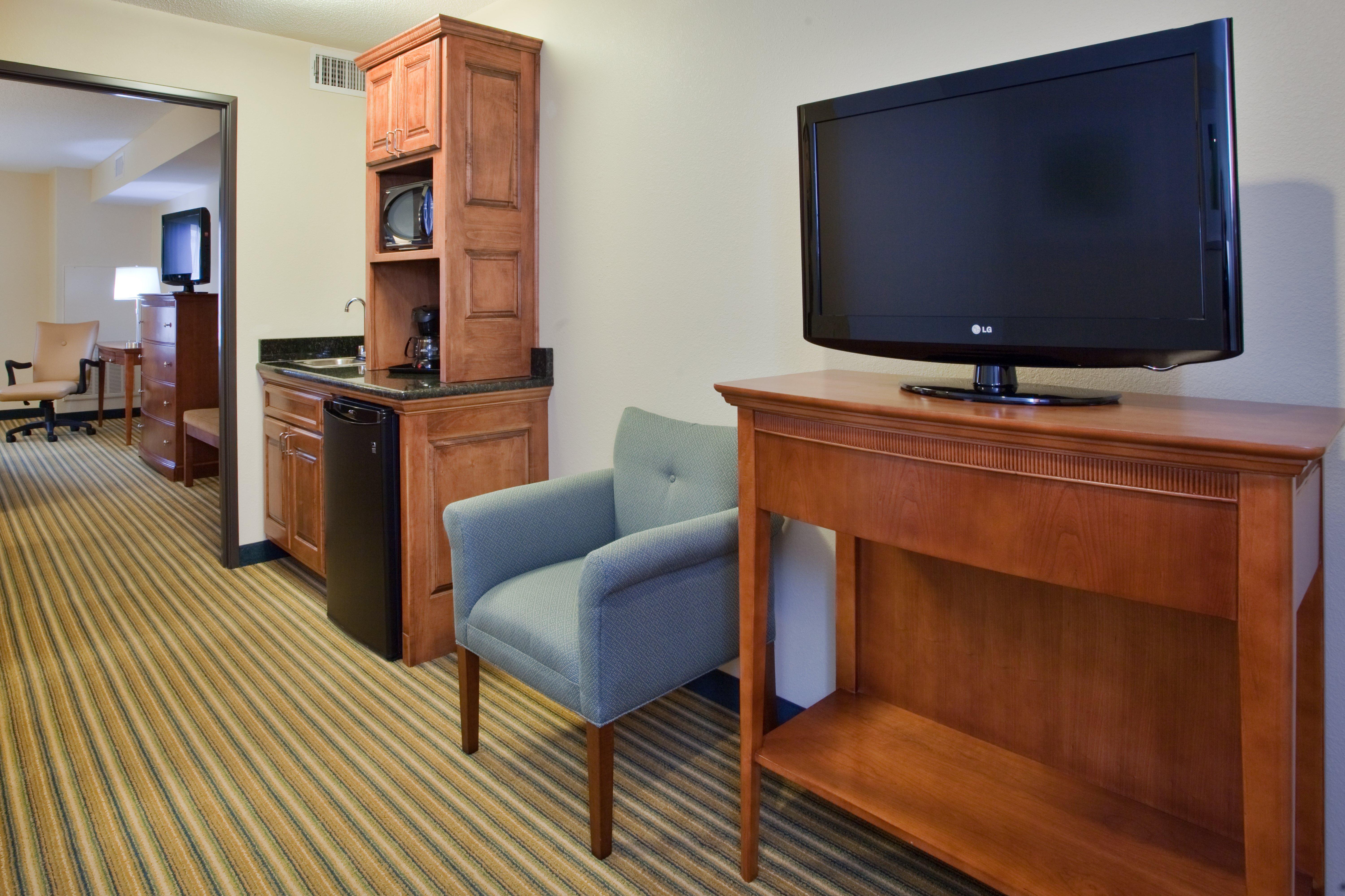 Holiday Inn Express Hotel & Suites Fredericksburg By Ihg Buitenkant foto